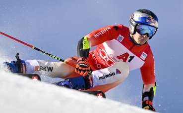 Швейцарският скиор Марко Одермат даде най добро време в откриващия манш