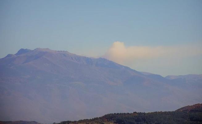 Пожар избухна високо в Рила планина