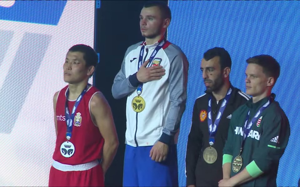 Българските боксьори постигнаха страхотен фурор и спечелиха три златни медала