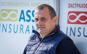 Треньорът на Славия Златомир Загорчич който бе наказан и не