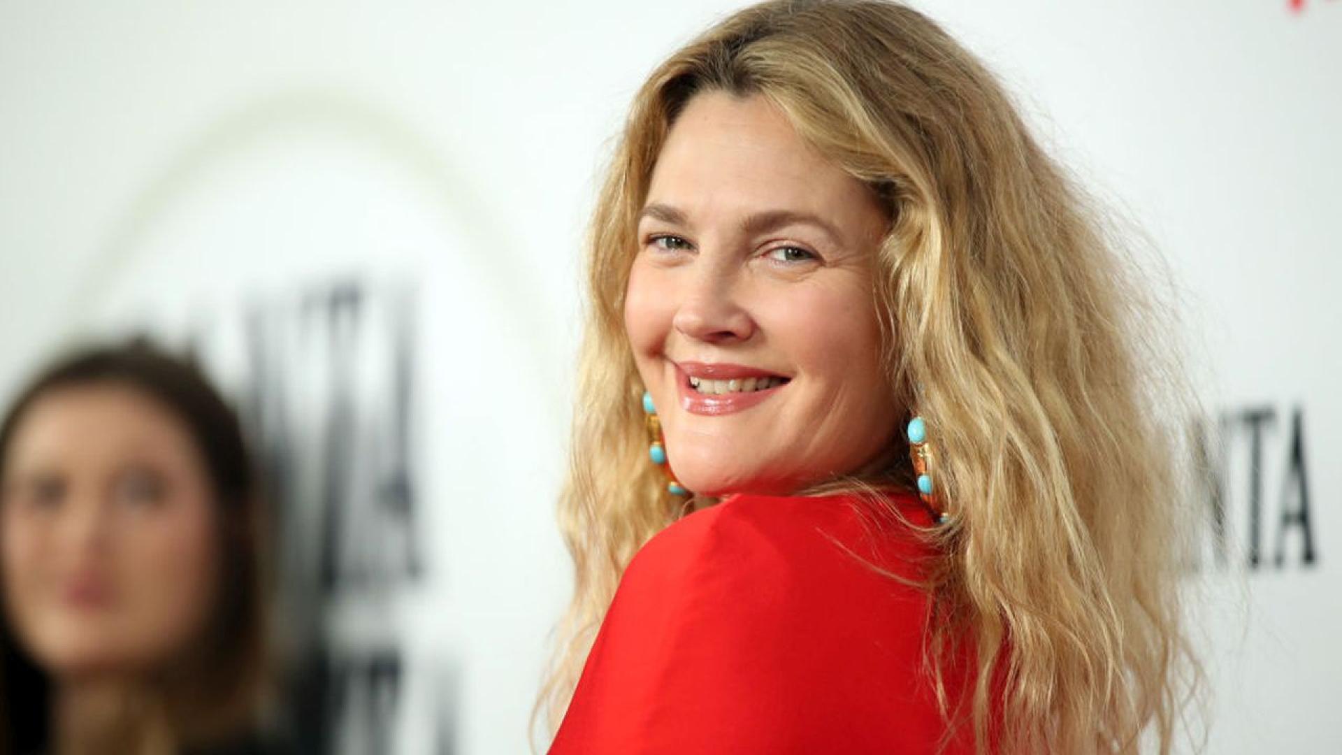 Всвета на лукса партитата и червените килими не е толкова