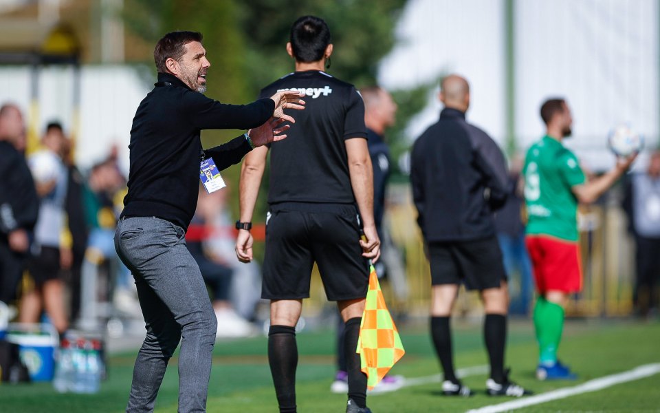 Грозен инцидент беляза двубоя между Арда Кърджали и Ботев Пловдив