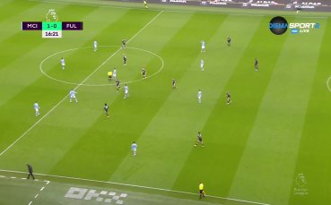 Хулиан Алварес изведе Манчестър Сити напред в резултата на 