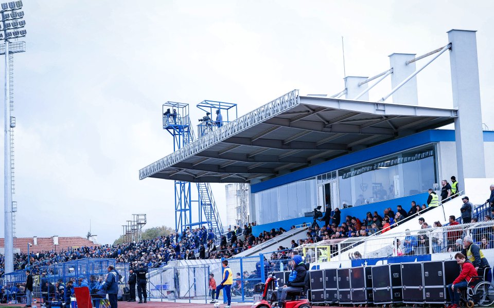 Спартак Варна се оплака от нов вандалски акт срещу стадиона им.