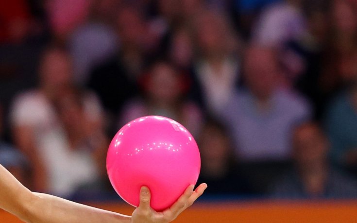 Камелия Дунавска обединява художествената и естетическата гимнастика в турнир