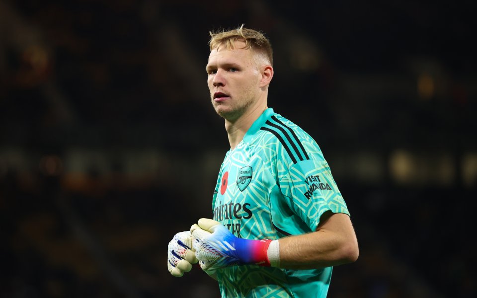 Победата на Арсенал с 2:0 срещу Уулвс го изпрати с пет