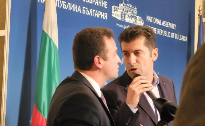 Скандал между Кирил Петков и Жечо Станков в НС