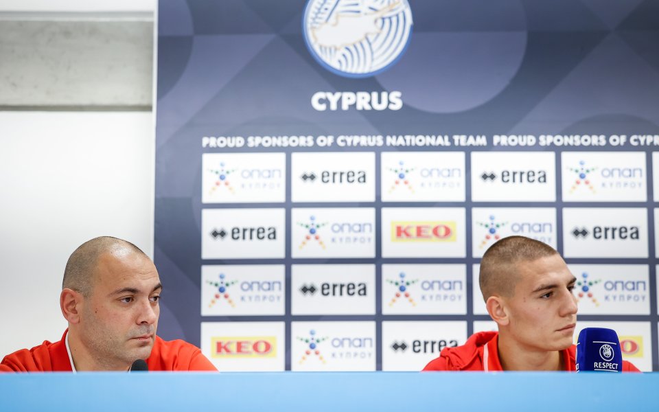 Пресконференция на Младен Кръстаич и Валентин Антов