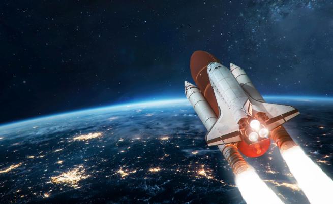 НАСА изстреля най-мощната ракета до Луната