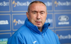 Станимир Стоилов над всички сред треньорите в България за 2022