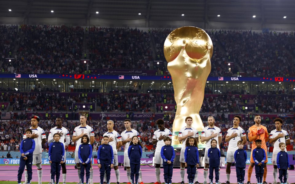 Тимъти Уеа вкара гола за САЩ при равенството 1:1 срещу