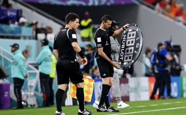 Разясниха защо добавеното време на мачовете на Мондиал 2022 е толкова голямо