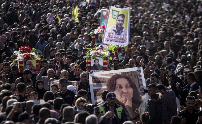 Кюрдите - народ без държава, обстрелван от Иран и Турция