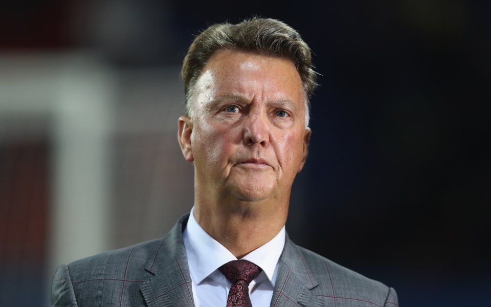 Съпругата на Луис ван Гаал призна, че специалистът е плакал,