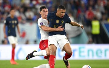 Франция – Дания 0:0 /първо полувреме/