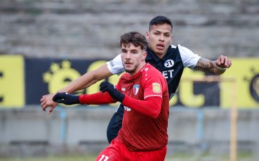 Марек Дупница и Локомотив Пловдив играят един срещу друг при