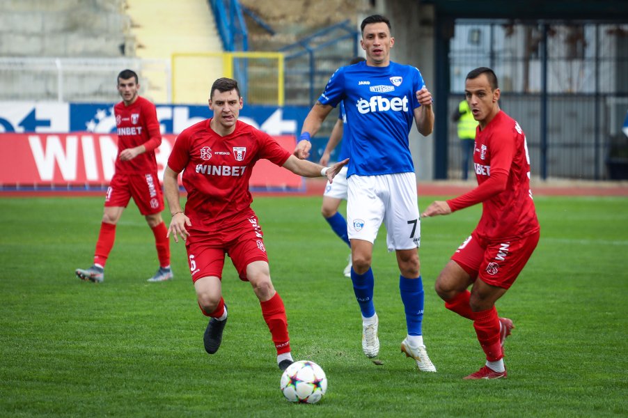 Спартак Варна Чавдар Етрополе1