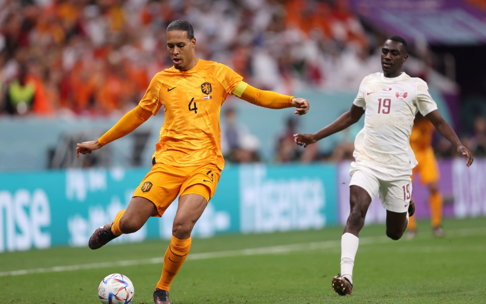 Отборите на Нидерландия и Катар играят при 0:0 в последния