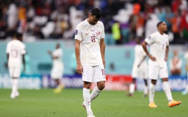 Катар стана първата нация домакин която не е записала точка