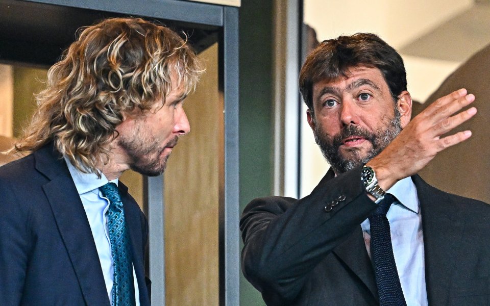 Президентът Андреа Аниели и бордът на директорите на Ювентус подадоха