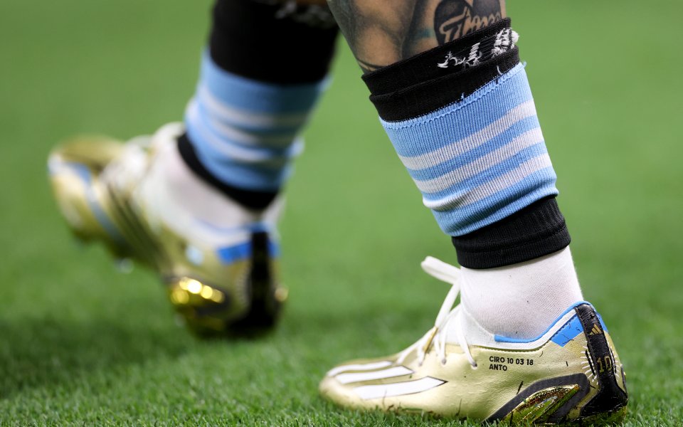 Символиката на футболните обувки на Лионел Меси в Катар