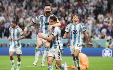 Аржентина и Хърватия играят при 2 0 в първия полуфинален мач от