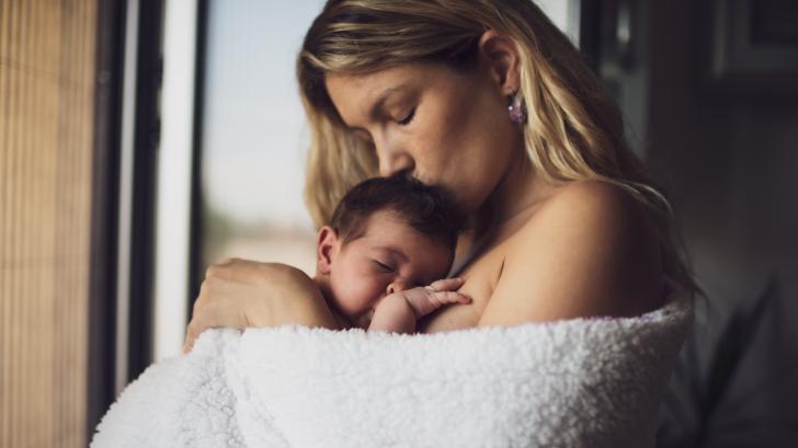15 трудни (но мъдри!) истини за майчинството