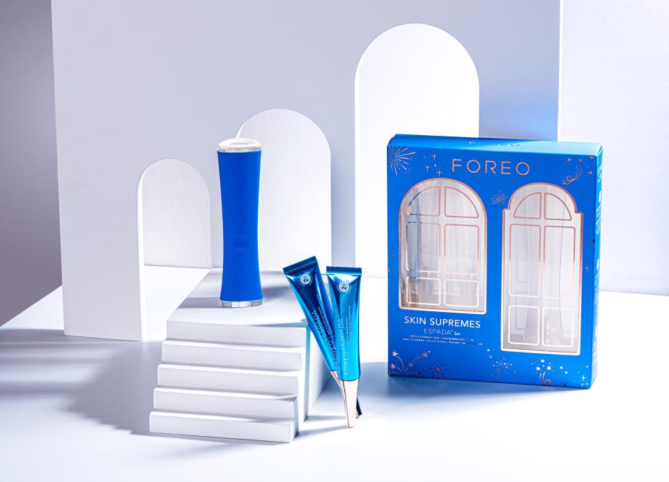 FOREO подаръчни комплекти
