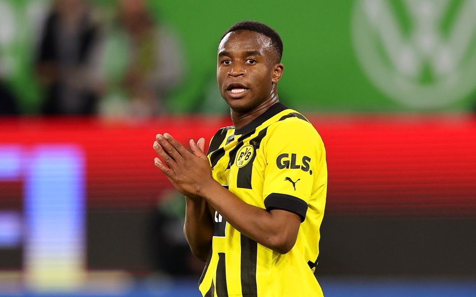 Детето чудо на Борусия Дортмунд - Юсуфа Мукоко, е цел