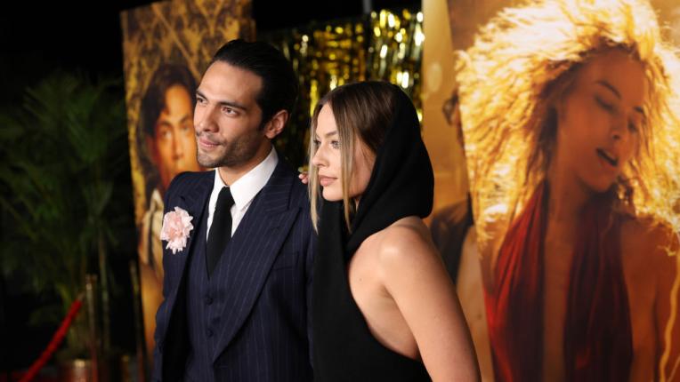  Блясък от остарелия Холивуд: Марго Роби на премиерата на кино лентата 