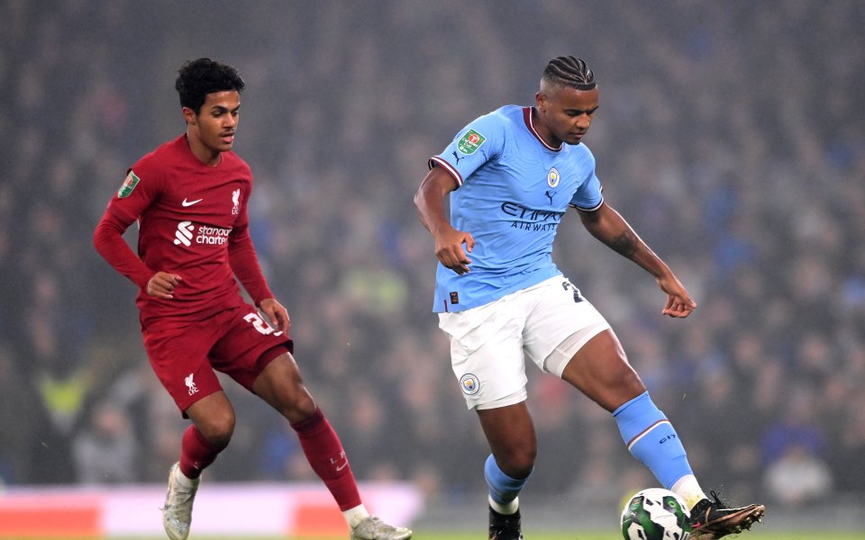 Отборите на Манчестър Сити и Ливърпул играят при резултат 1:1