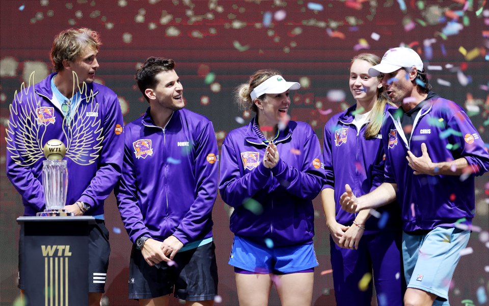 Отборът на Хоукс победи на финала Кайтс с 37:25 и