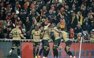 ПСЖ спука гуми срещу храбър Ланс на старта на годината