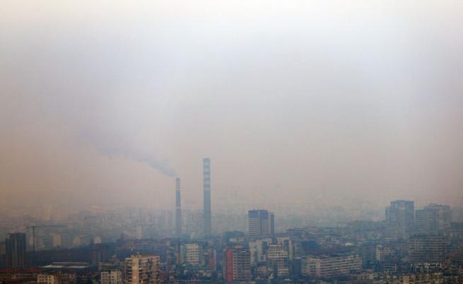 Трети ден подред: Опасно мръсен въздух в 11 града в страната