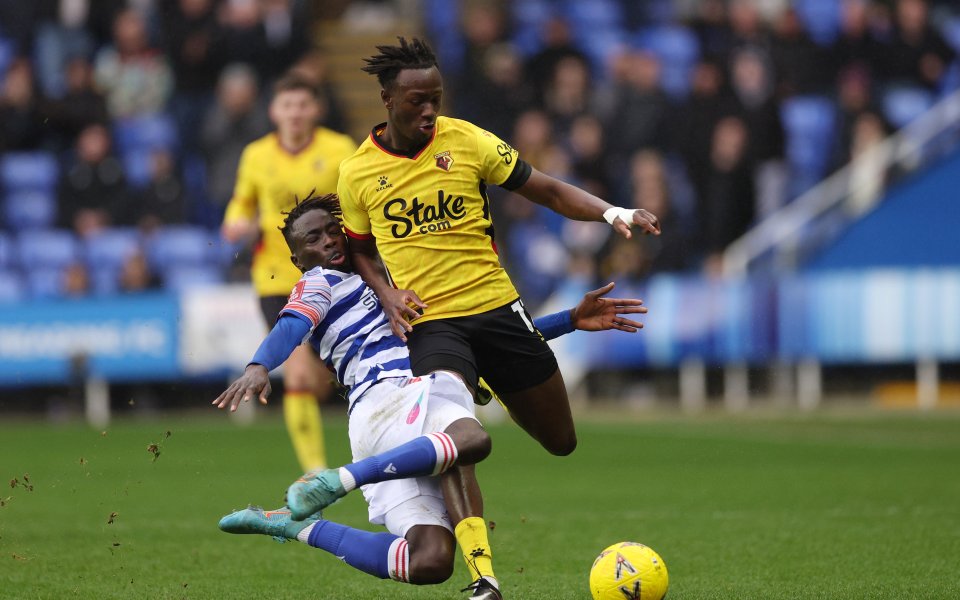 Рединг победи Уотфорд с 2:0 в мач от третия кръг