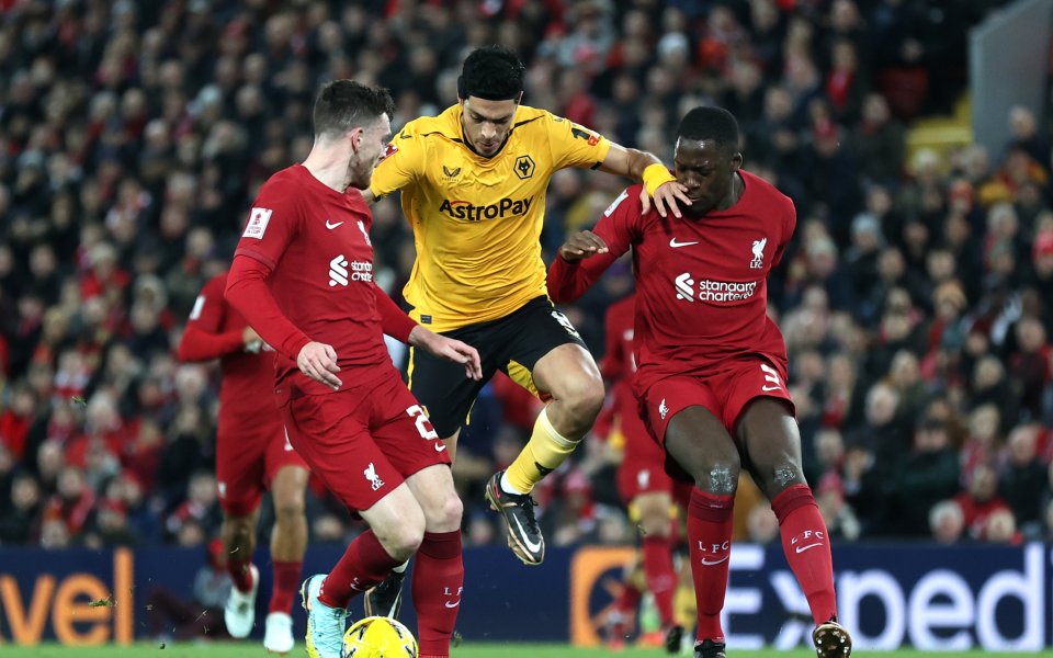 Уулвърхемптън приема Ливърпул на Молиню в преиграване на двубоя им