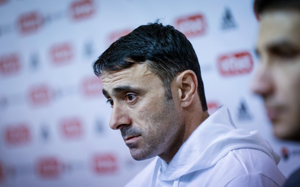 Треньорът на ЦСКА 1948 - Тодор Янчев, говори пред медиите