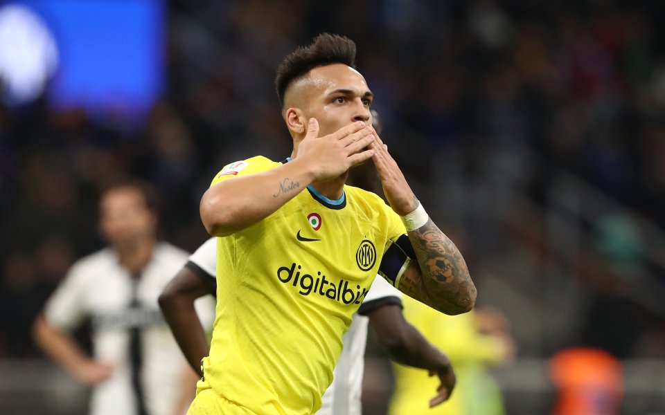 Отборът на Интер елиминира Парма от Купата на Италия с