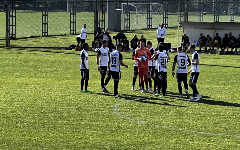 Локомотив Пловдив и Динамо Тбилиси играят при резултат 0:0 в поредна