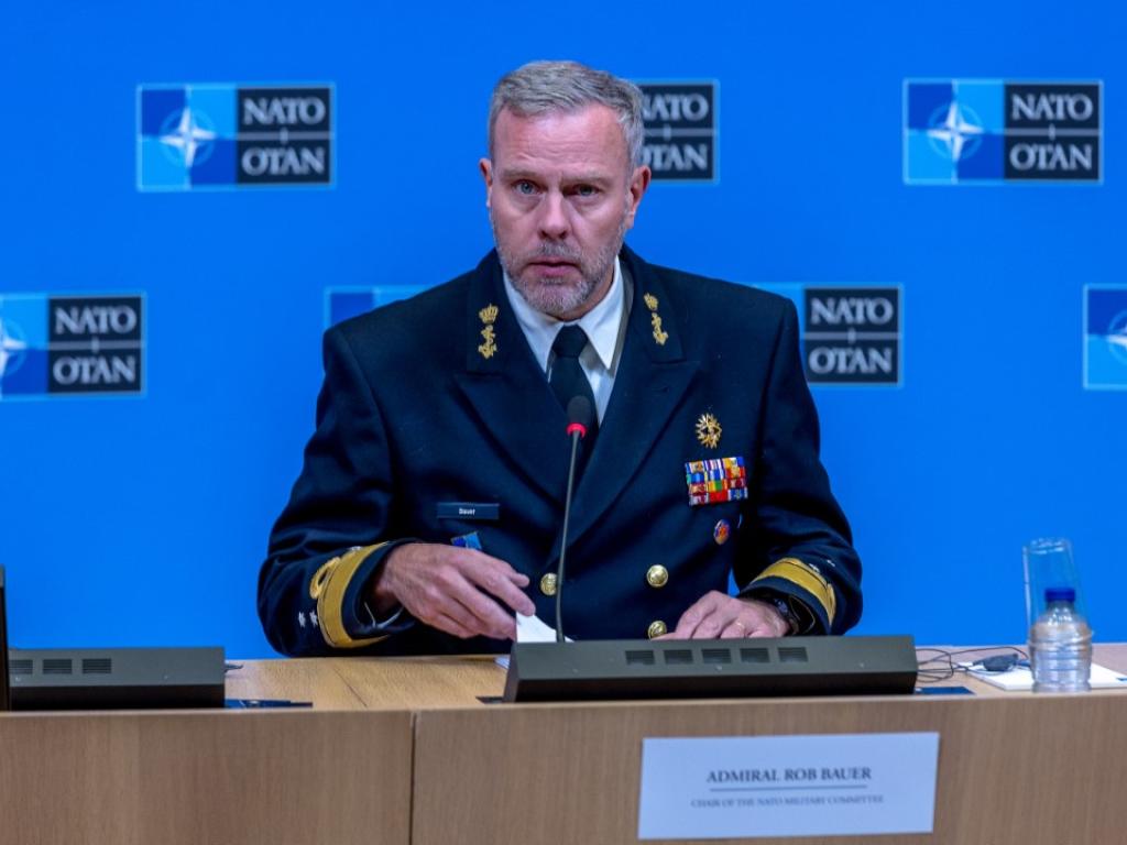 Роб Бауер: Дори да изгуби войната, Русия няма да се откаже от целите си ...