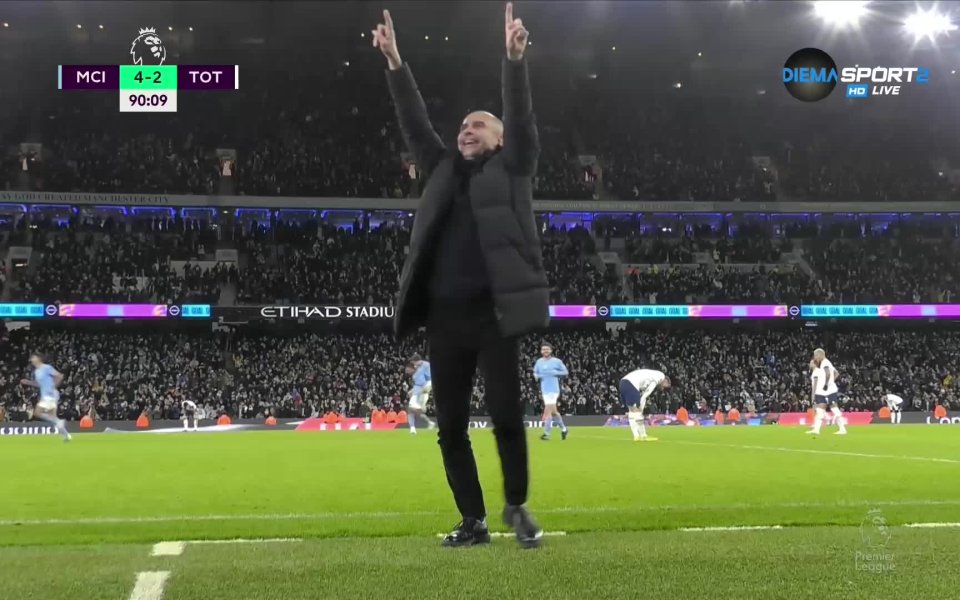 Рияд Марез вкара второто си попадение в срещата и направи