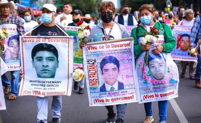 САЩ предадоха на Мексико ключов заподозрян, обвинен за изчезването на студенти