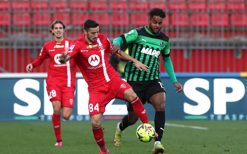 Отборите на Монца и Сасуоло приключиха при резултат 1:1 в