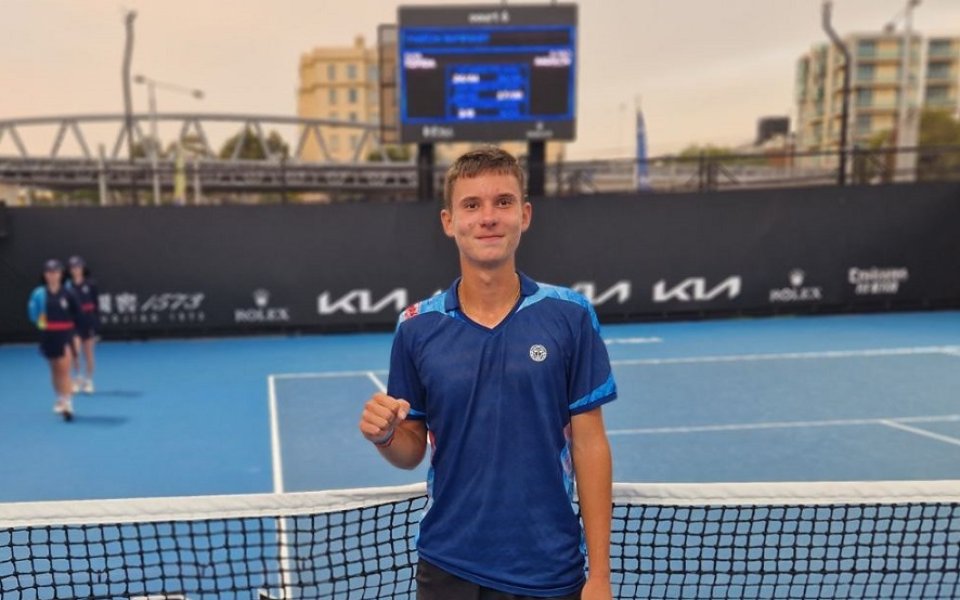 Илиян Радулов се класира на полуфинал на Мастърса до 18 години