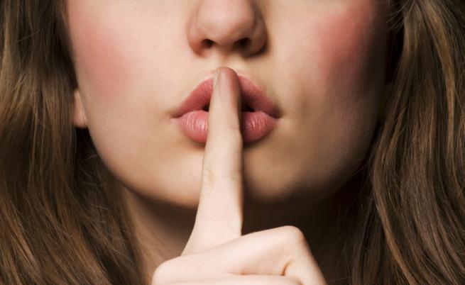 Шокиращи тайни излизат наяве за пет зодии: Вашата сред тях ли е?