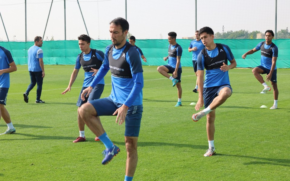 Звездата на Левски - Ивелин Попов, използва профила си в