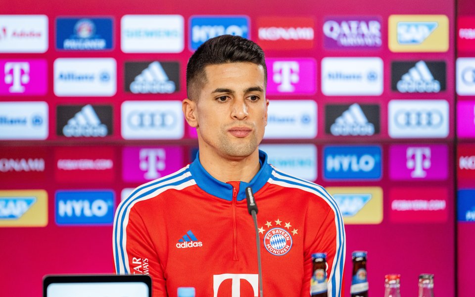 Байврн представи Жоао Кансело