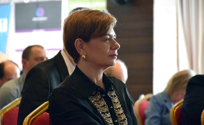 Посланик Айлин Секизкьок: Турция преживява небивало бедствие
