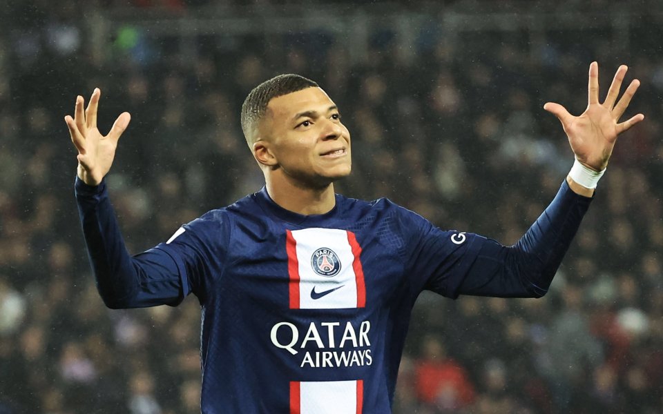 Сагата с трансфера на голмайстора на Пари Сен Жермен Килиан