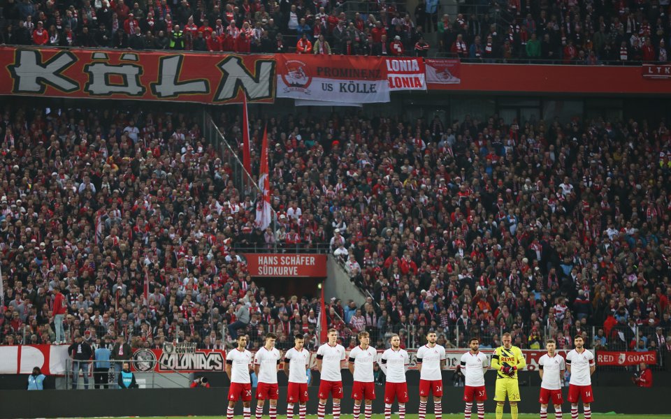 Германският футболен клуб Кьолн съобщи, че има забрана от ФИФА